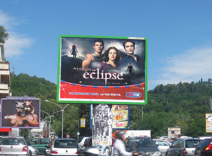 Campagna pubblicitaria TIM "Eclipse"