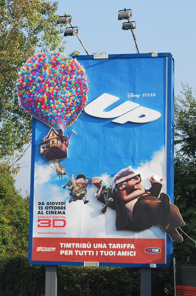 Campagna pubblicitaria in 3D TIM "UP"